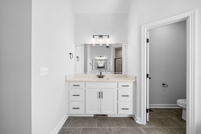 242 Low Plains Lane, Clarksville, TN 37043