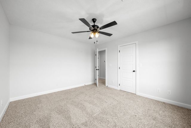 242 Low Plains Lane, Clarksville, TN 37043