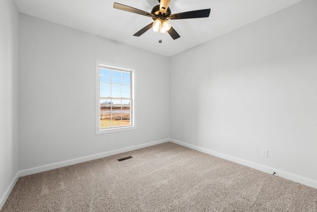 242 Low Plains Lane, Clarksville, TN 37043