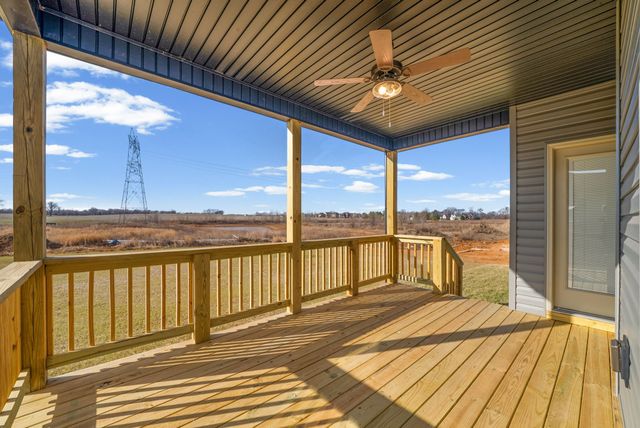 242 Low Plains Lane, Clarksville, TN 37043