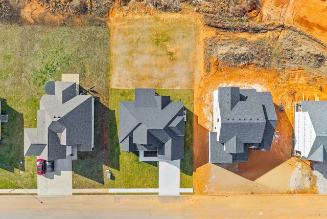 242 Low Plains Lane, Clarksville, TN 37043