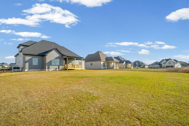 242 Low Plains Lane, Clarksville, TN 37043