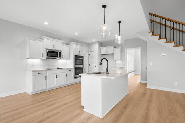 242 Low Plains Lane, Clarksville, TN 37043