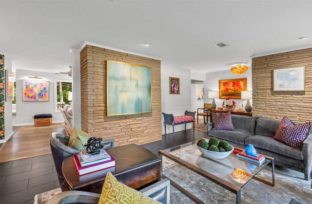 4209 Inwood Road, Fort Worth, TX 76109