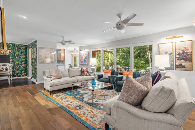 4209 Inwood Road, Fort Worth, TX 76109