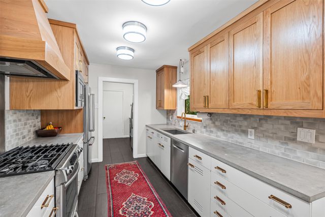 4209 Inwood Road, Fort Worth, TX 76109