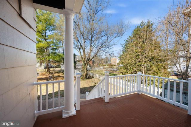 418 S MILDRED ST, Charles Town, WV 25414