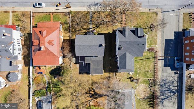 418 S MILDRED ST, Charles Town, WV 25414