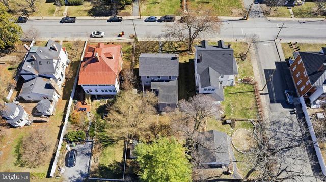 418 S MILDRED ST, Charles Town, WV 25414