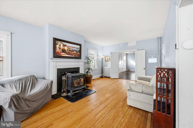 418 S MILDRED ST, Charles Town, WV 25414