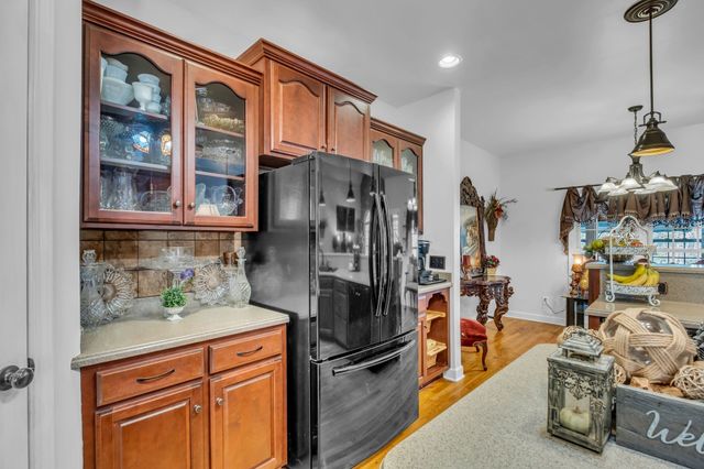 1914 Bartons Cv, Lebanon, TN 37087