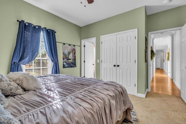 1914 Bartons Cv, Lebanon, TN 37087