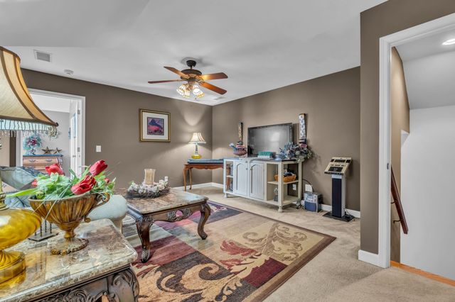 1914 Bartons Cv, Lebanon, TN 37087