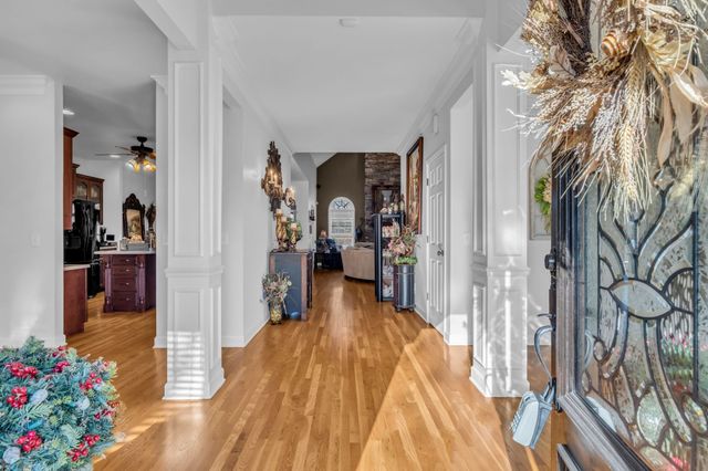 1914 Bartons Cv, Lebanon, TN 37087