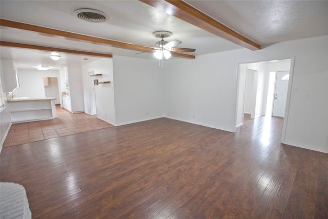 3821 Winifred Drive, Fort Worth, TX 76133