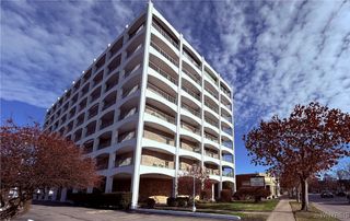 5854 Main Street 403, Amherst, NY 14221