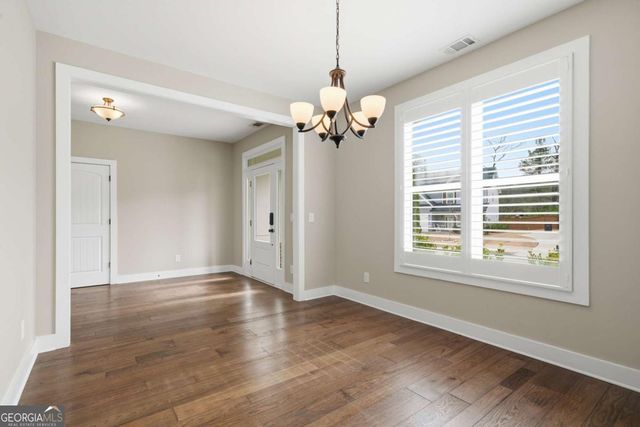 12 Bridgestone Way SE, Cartersville, GA 30120