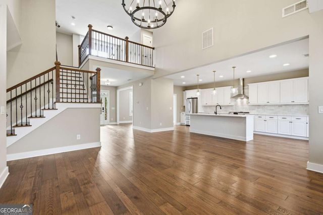 12 Bridgestone Way SE, Cartersville, GA 30120