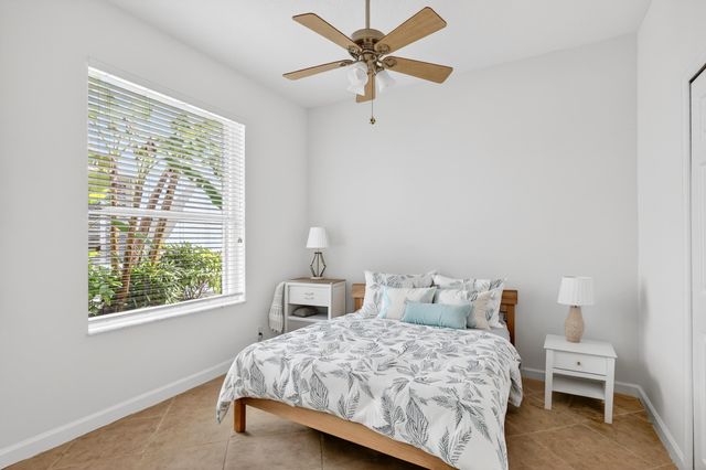 194 Lone Pine Drive, Palm Beach Gardens, FL 33410