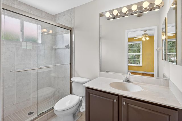 194 Lone Pine Drive, Palm Beach Gardens, FL 33410