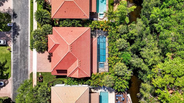 194 Lone Pine Drive, Palm Beach Gardens, FL 33410