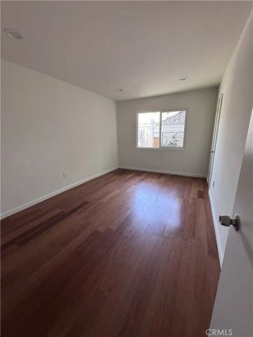 17738 Lanark St, Reseda, CA 91335