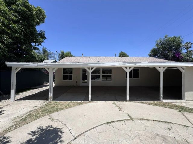17738 Lanark St, Reseda, CA 91335