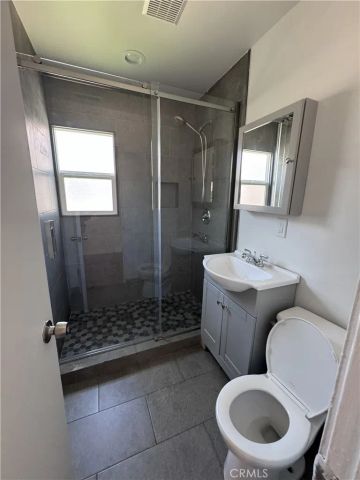 17738 Lanark St, Reseda, CA 91335