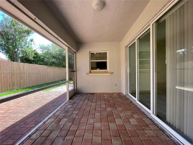 2230 Spanish Trl A, Delray Beach, FL 33483