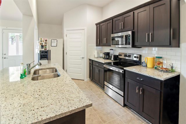21102 Niagara CV, Lago Vista, TX 78645