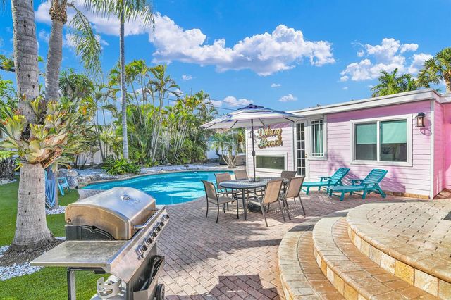 3218 Palm Drive, Delray Beach, FL 33483