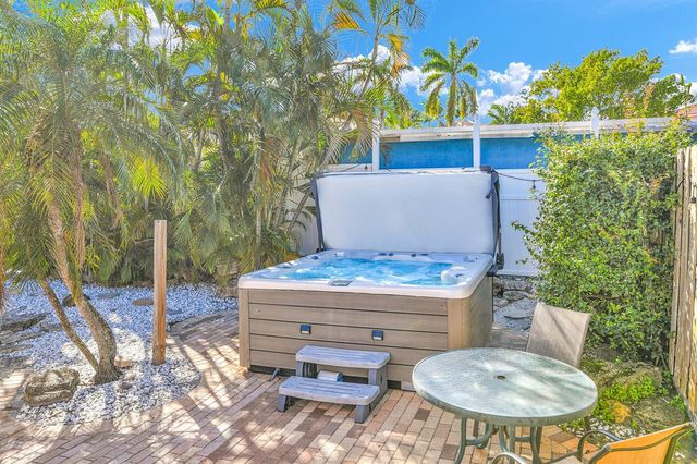 3218 Palm Drive, Delray Beach, FL 33483