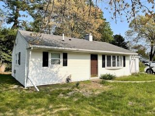 271 Beacon St, Framingham, MA 01701