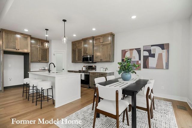 7904 SE Hoot Owl Street, Blue Springs, MO 64014