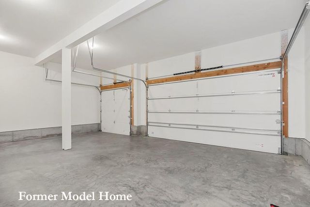 7904 SE Hoot Owl Street, Blue Springs, MO 64014