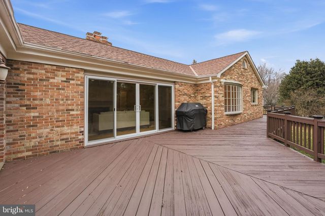 8416 WELLER AVE, Mclean, VA 22102