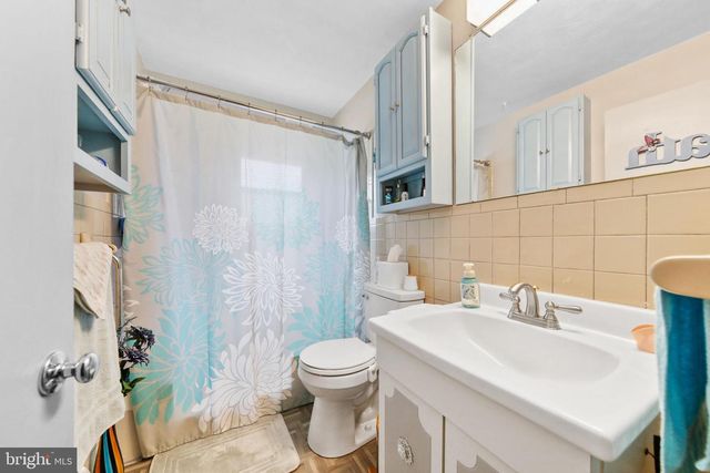 1010 VAN ROSSUM AVE, Beverly, NJ 08010