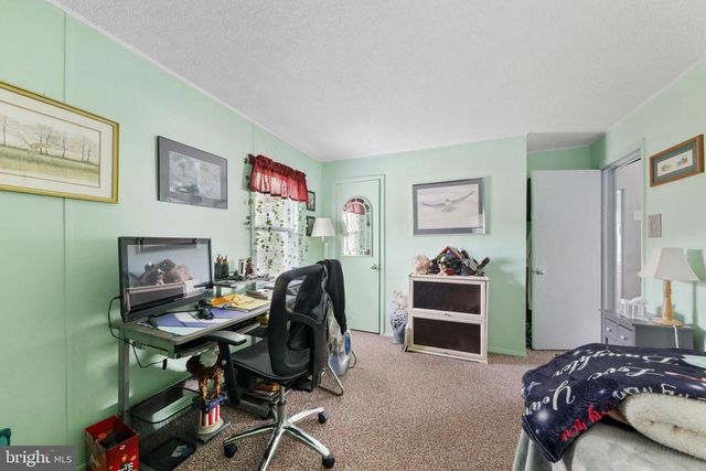 1010 VAN ROSSUM AVE, Beverly, NJ 08010