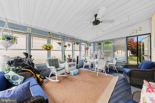 1010 VAN ROSSUM AVE, Beverly, NJ 08010