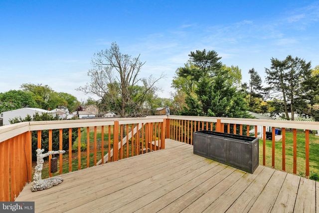 1010 VAN ROSSUM AVE, Beverly, NJ 08010