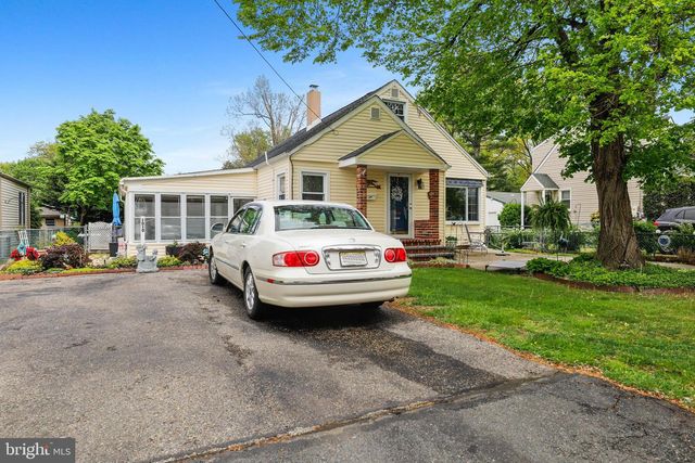 1010 VAN ROSSUM AVE, Beverly, NJ 08010