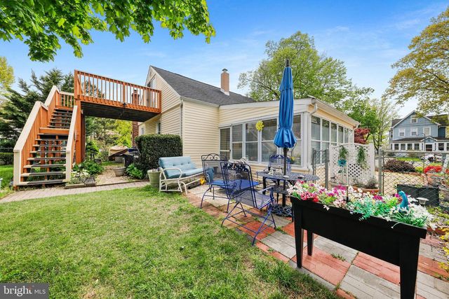 1010 VAN ROSSUM AVE, Beverly, NJ 08010
