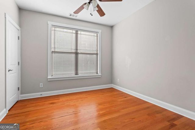 2043 Village Crest Drive NW, Atlanta, GA 30318