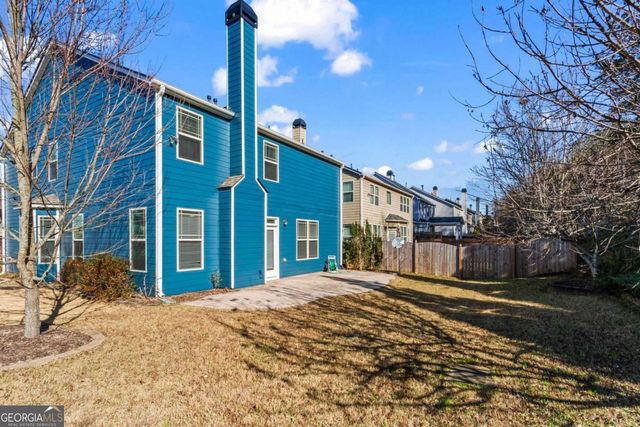 2043 Village Crest Drive NW, Atlanta, GA 30318