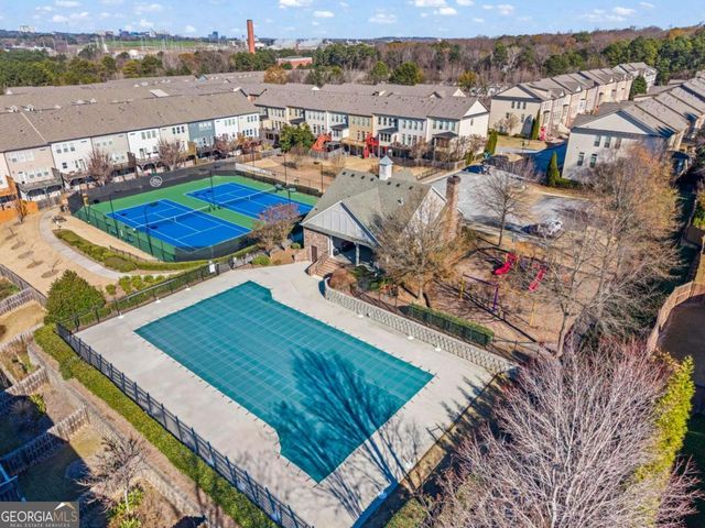 2043 Village Crest Drive NW, Atlanta, GA 30318