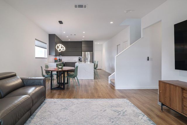 411 Jack Ryan ST, Kyle, TX 78640