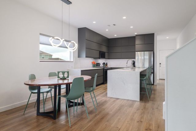 411 Jack Ryan ST, Kyle, TX 78640