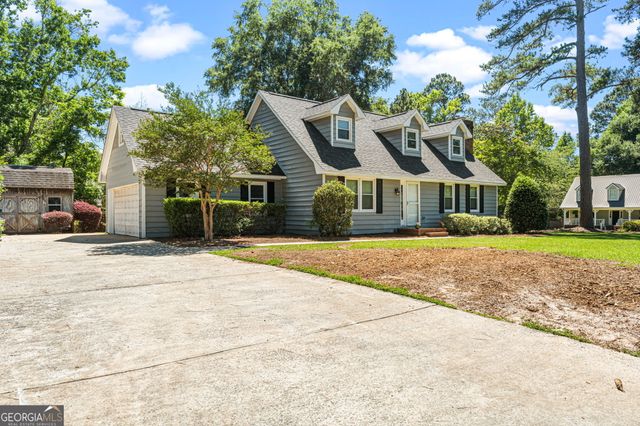 2008 Cedar Ridge Drive, Perry, GA 31069