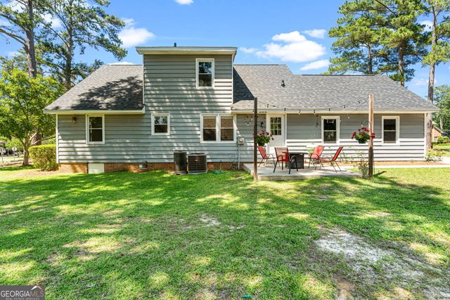 2008 Cedar Ridge Drive, Perry, GA 31069