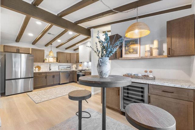 1420 Freeman Avenue NW, Albuquerque, NM 87107